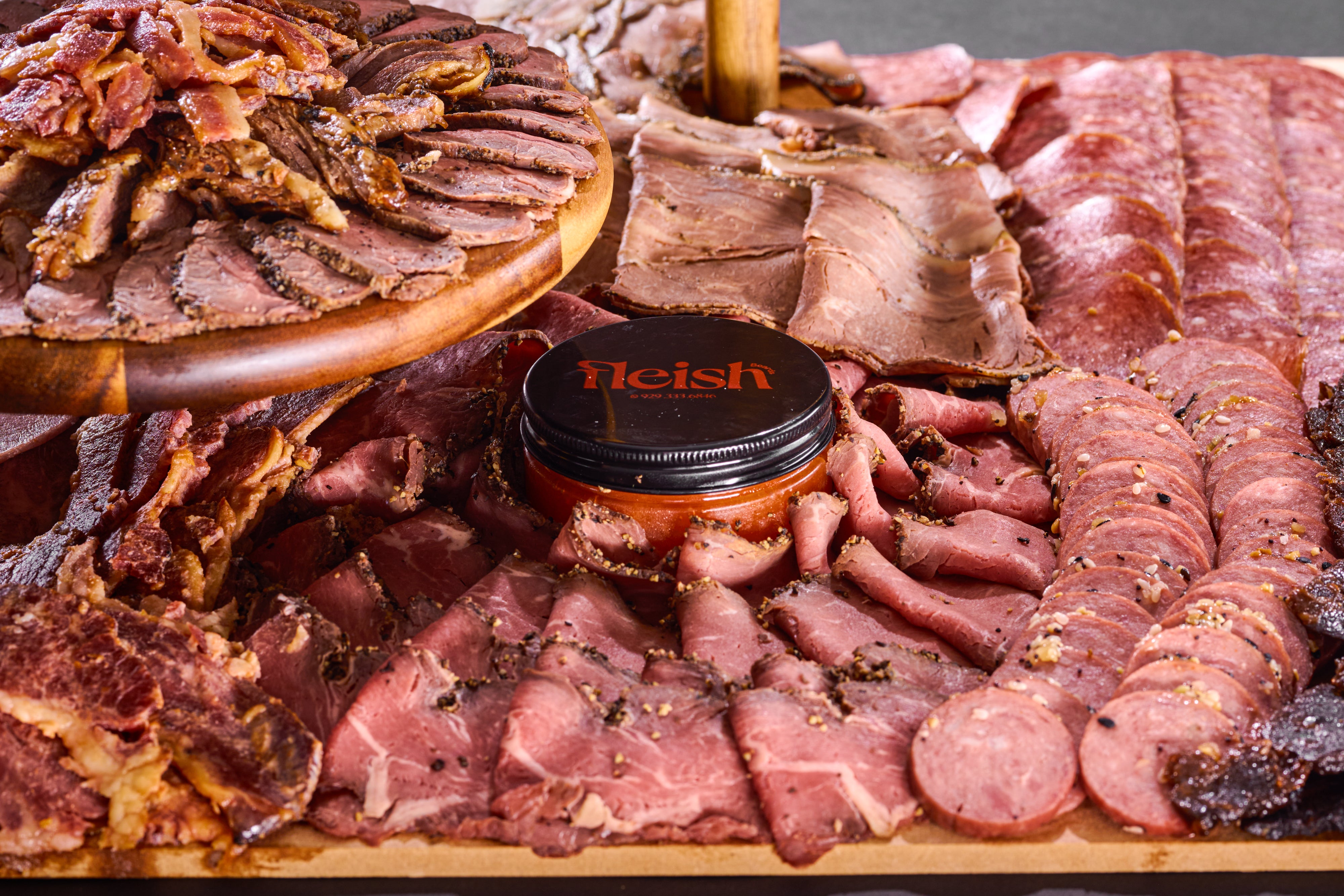 Royal Supreme Meat Board